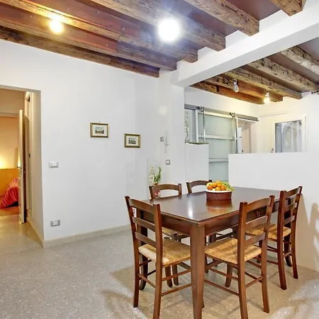 Fenix Otello Apartments-3
